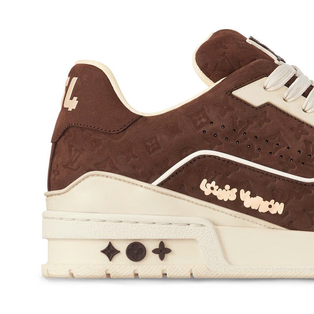 Sneaker