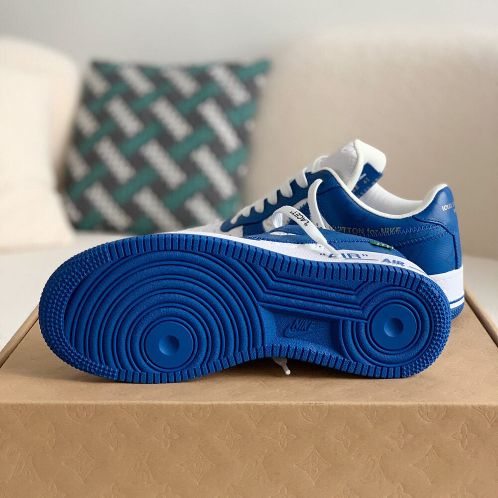 Sneaker