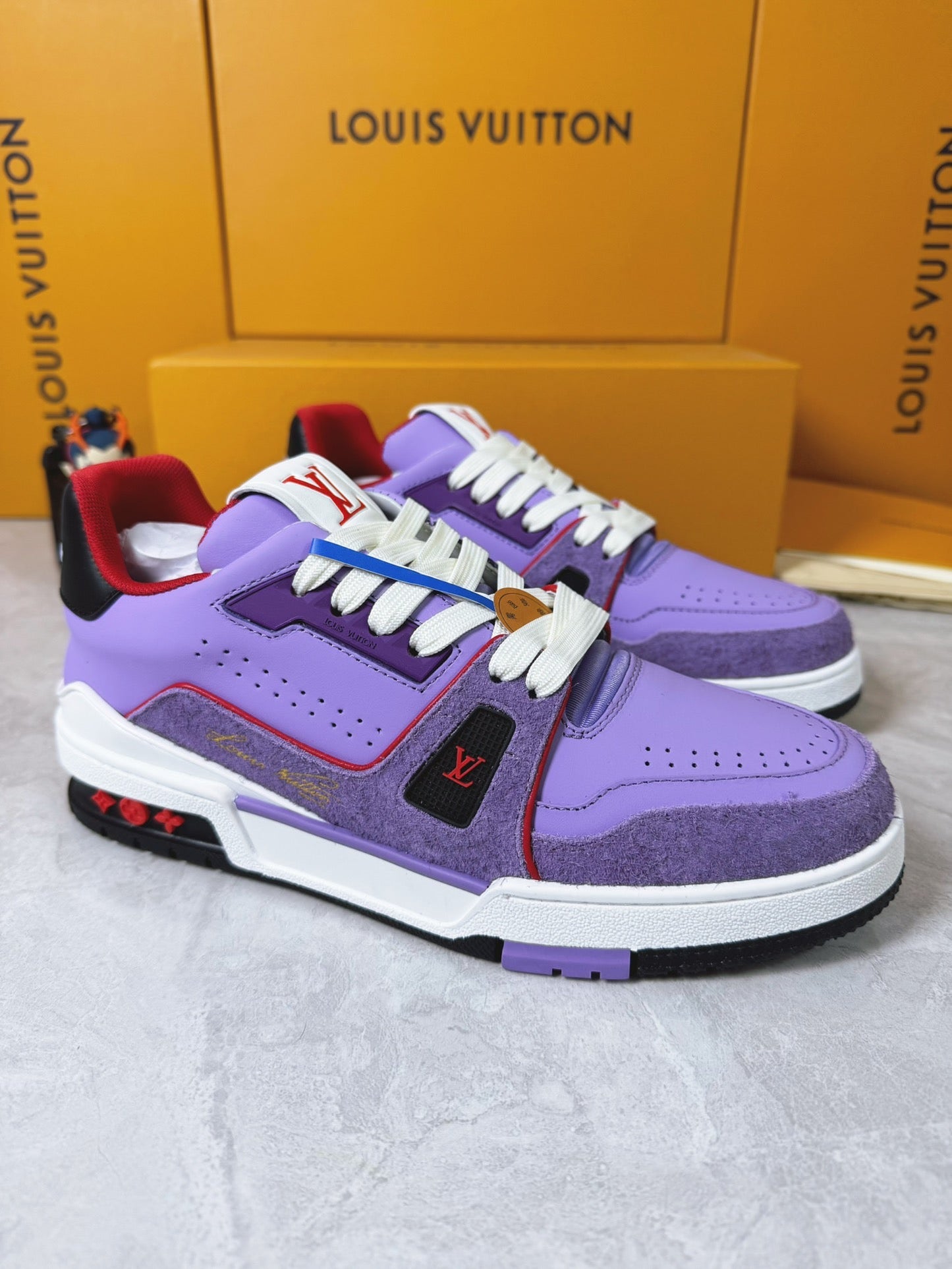 Sneakers