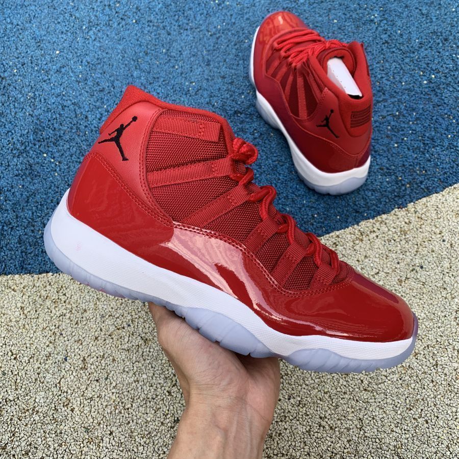 Sneaker