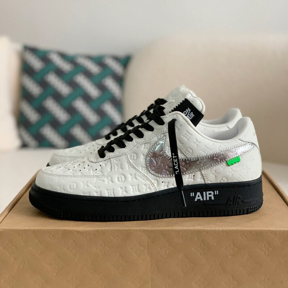 Sneaker