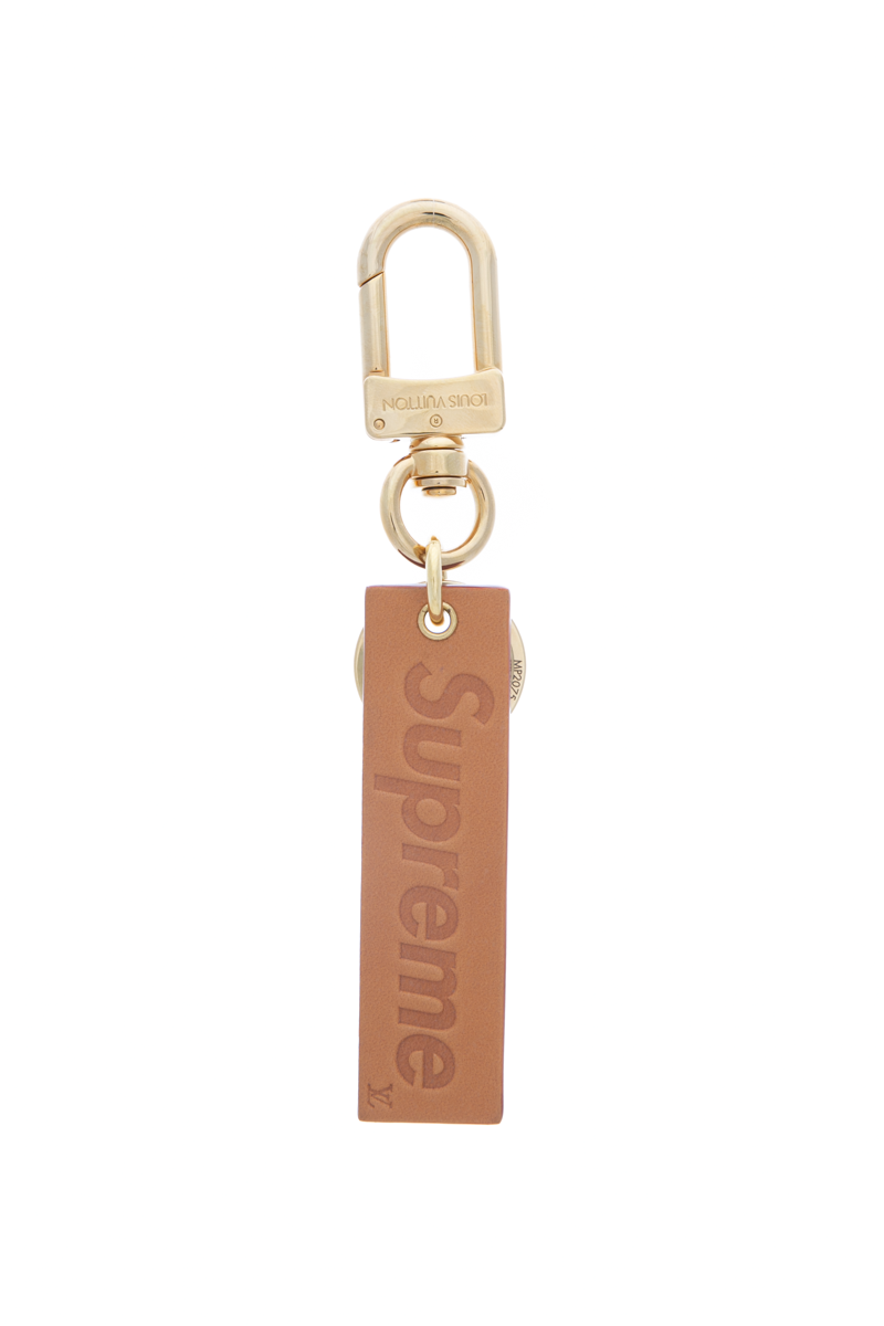 x Supreme Box Logo Keychain