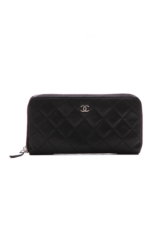 Long Zipped Wallet