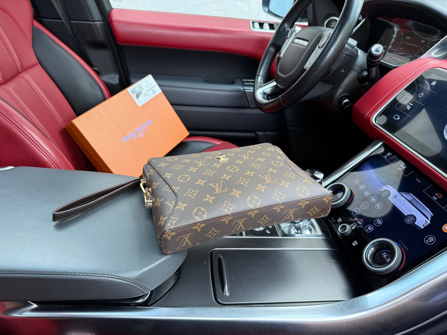 handbag
