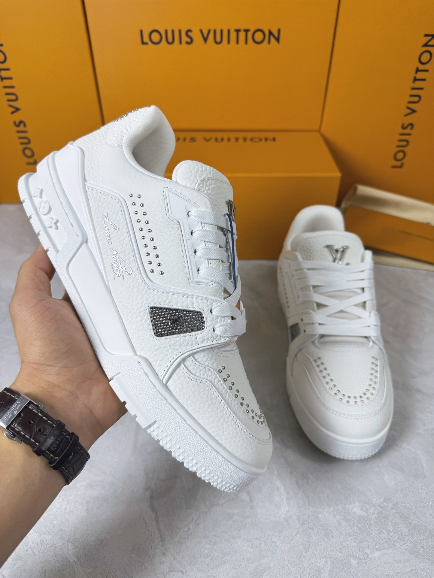 Sneakers