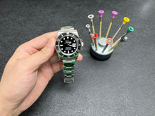 Master II Black Dial Oystersteel