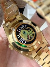 40 Onyx 10 Baguette Diamond Dial