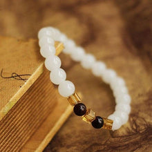 Naturweißes Chalcedon Armband - Für Positivität