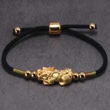 Rotes Kordelarmband mit Piyao-Anhänger