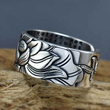 Ring mit Herz des Lotus Sutra