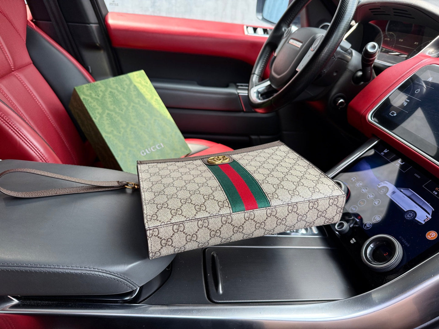 handbag