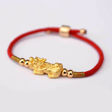 Rotes Kordelarmband mit Piyao-Anhänger